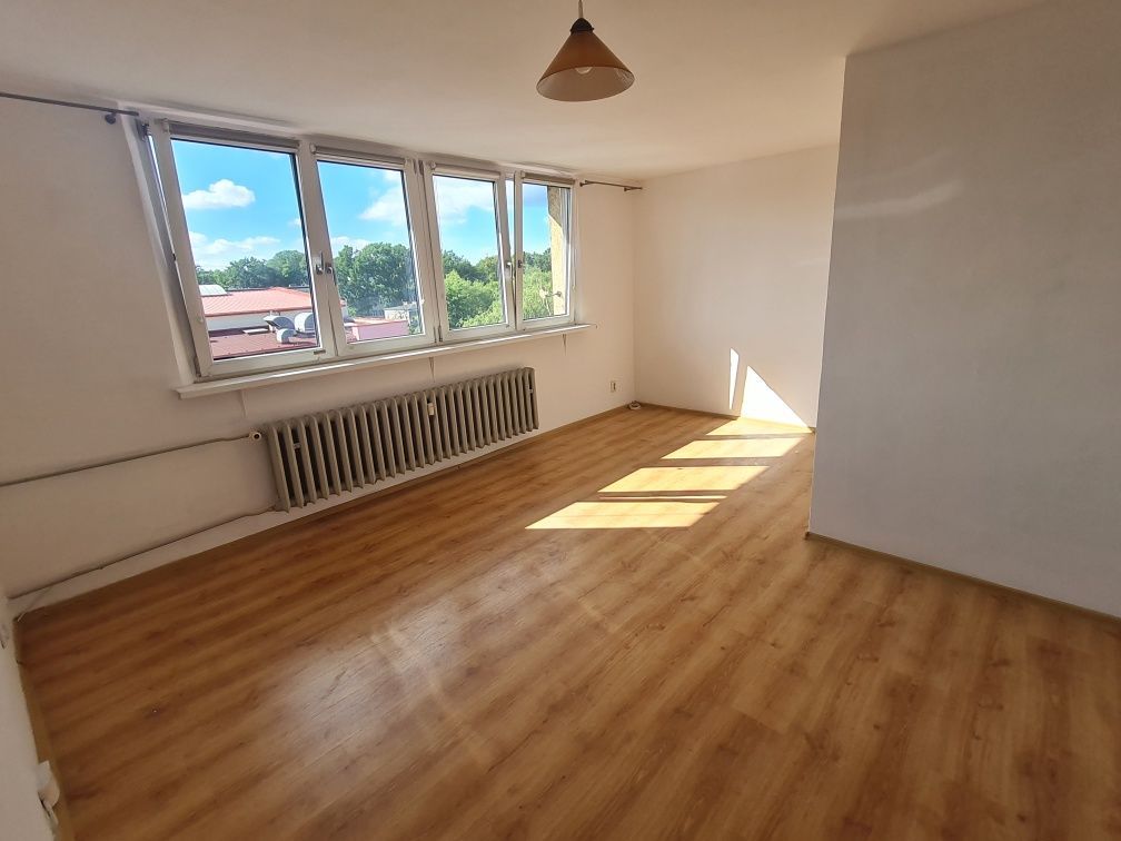 Mieszkanie 1-pokojowe Mikołów Centrum. Zdjęcie 1