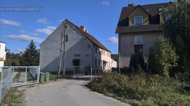 dom wolnostojący, 11 pokoi Wrocław Lipa Piotrowska, ul. Pełczyńska. Zdjęcie 1