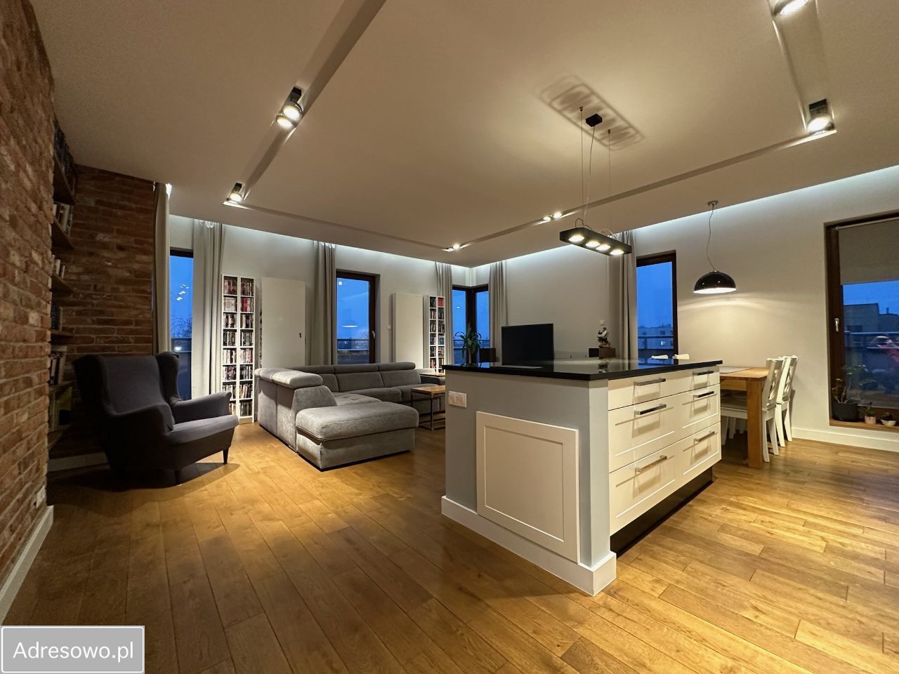 Mieszkanie 4-pokojowe Józefosław, ul. Enklawy