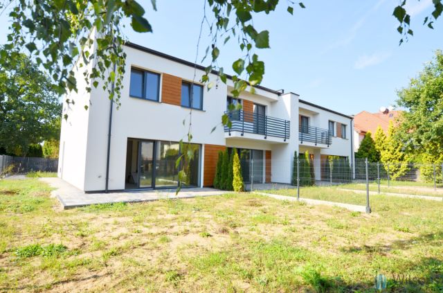 bliźniak, 5 pokoi Łomianki, Centralne. Zdjęcie 2