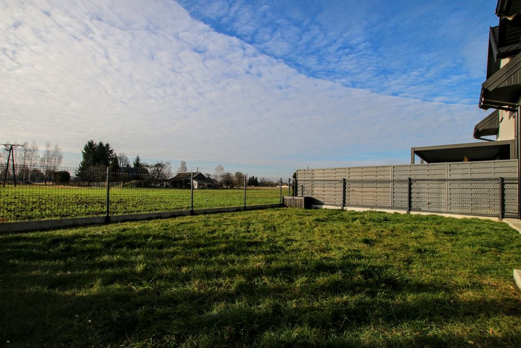 bliźniak, 4 pokoje Rzeszów, ul. Alternatywy. Zdjęcie 3