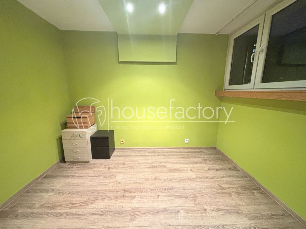 Mieszkanie 2-pokojowe Łódź Dąbrowa. Zdjęcie 3