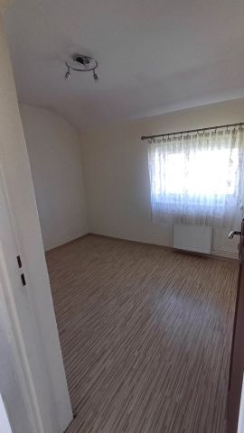 dom wolnostojący, 6 pokoi Olszanka. Zdjęcie 7