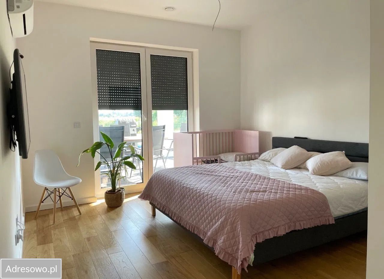 dom wolnostojący, 9 pokoi Chylice. Zdjęcie 13