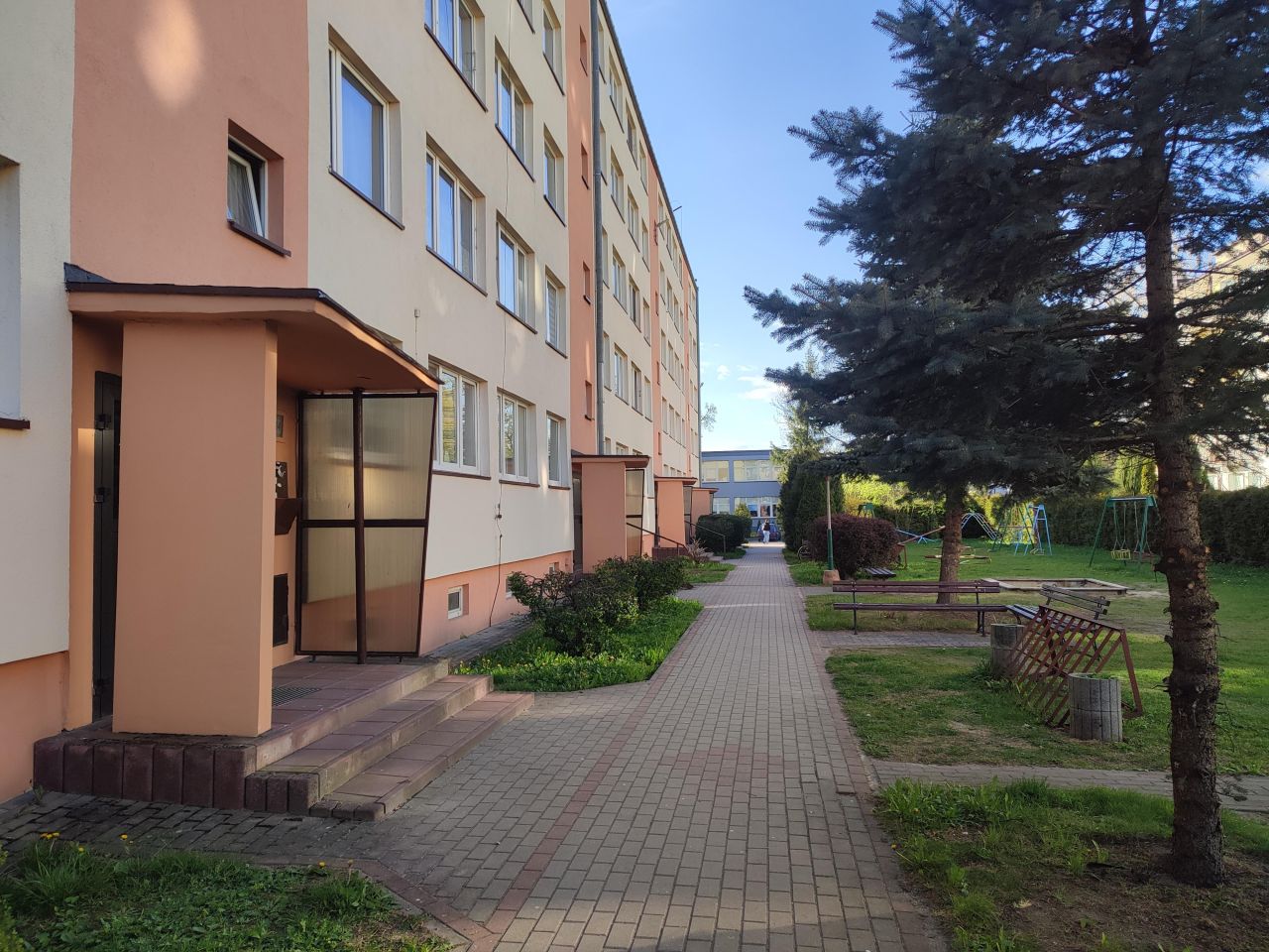 Mieszkanie 3-pokojowe Radomsko, ul. Leszka Czarnego. Zdjęcie 7