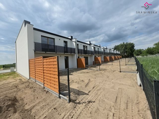 Mieszkanie 4-pokojowe Janków Przygodzki, ul. Parkowa. Zdjęcie 2