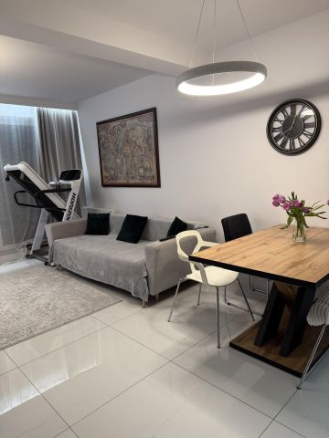 Mieszkanie 3-pokojowe Tychy Centrum, ul. Bacha. Zdjęcie 1