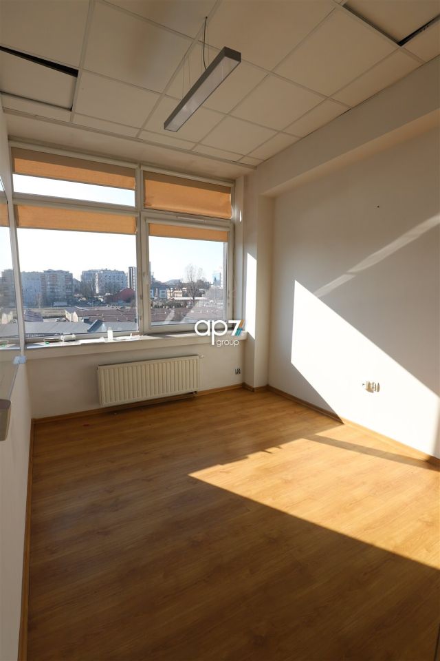 Biuro Kraków Grzegórzki, ul. Fabryczna. Zdjęcie 11