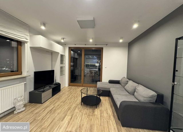 Mieszkanie 2-pokojowe Warszawa Siekierki. Zdjęcie 1