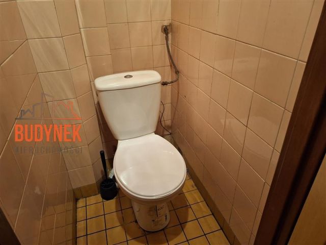 dom wolnostojący, 12 pokoi Rusko. Zdjęcie 13
