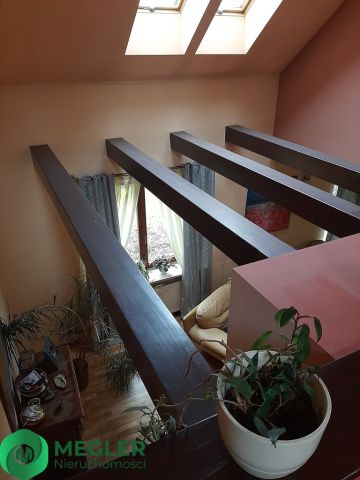 dom wolnostojący, 5 pokoi Pęcice Małe. Zdjęcie 23