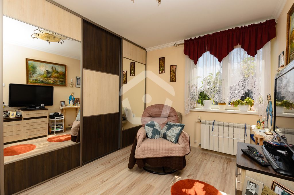 dom wolnostojący, 5 pokoi Widełka. Zdjęcie 12