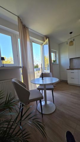 Mieszkanie 1-pokojowe Wrocław Krzyki, ul. Powstańców Śląskich. Zdjęcie 4