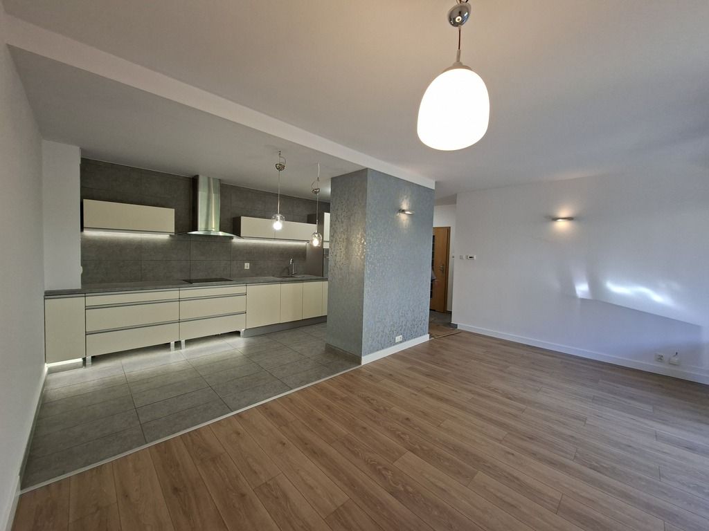 Mieszkanie 2-pokojowe Bezrzecze, ul. Dolina Słońca. Zdjęcie 1