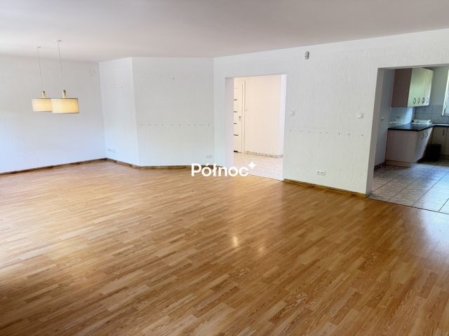 dom wolnostojący, 10 pokoi Bolesławiec, ul. Ludwika Pasteura. Zdjęcie 14