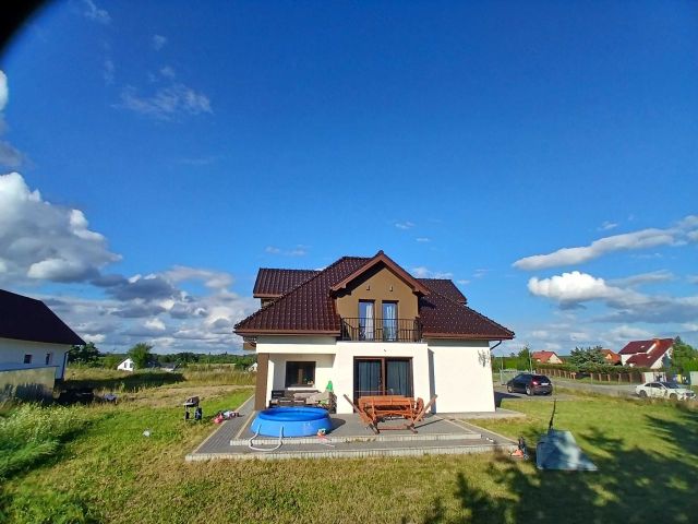dom wolnostojący, 5 pokoi Chruściele. Zdjęcie 1