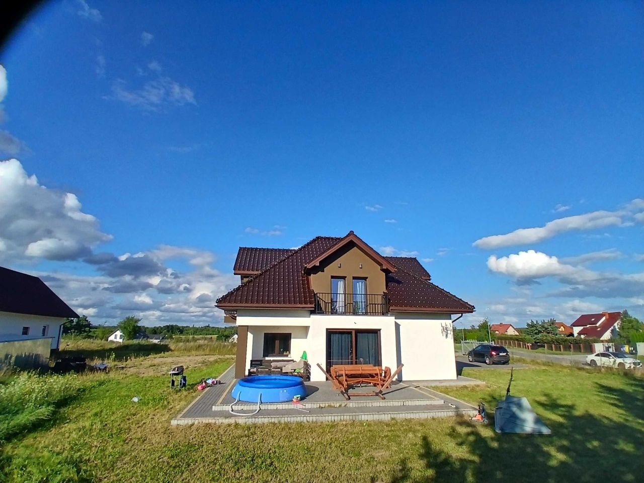 dom wolnostojący, 5 pokoi Chruściele. Zdjęcie 1