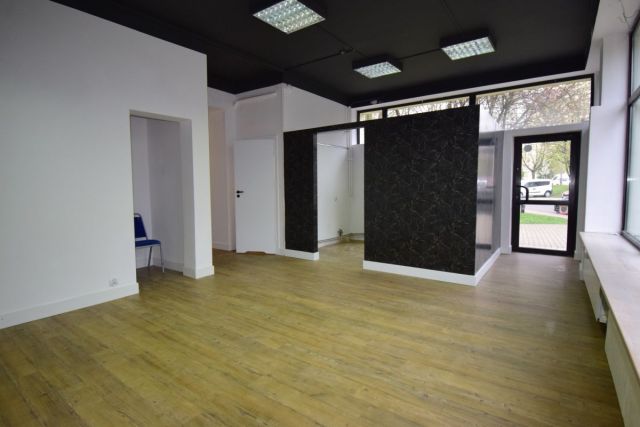 Lokal Warszawa Praga-Południe, ul. gen. Romana Abrahama. Zdjęcie 1