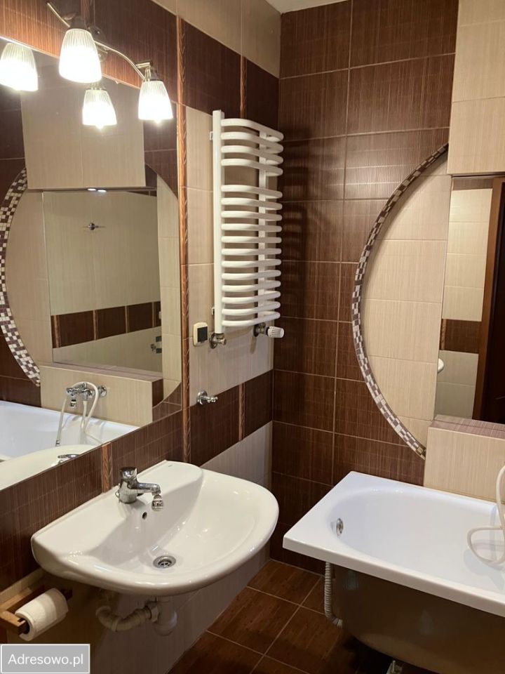 Mieszkanie 3-pokojowe Tychy, ul. Jana Barona. Zdjęcie 4