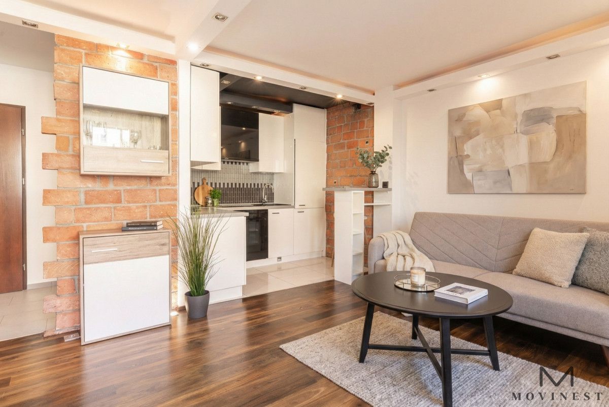 Mieszkanie 2-pokojowe Poznań Stare Miasto, ul. Garbary. Zdjęcie 2