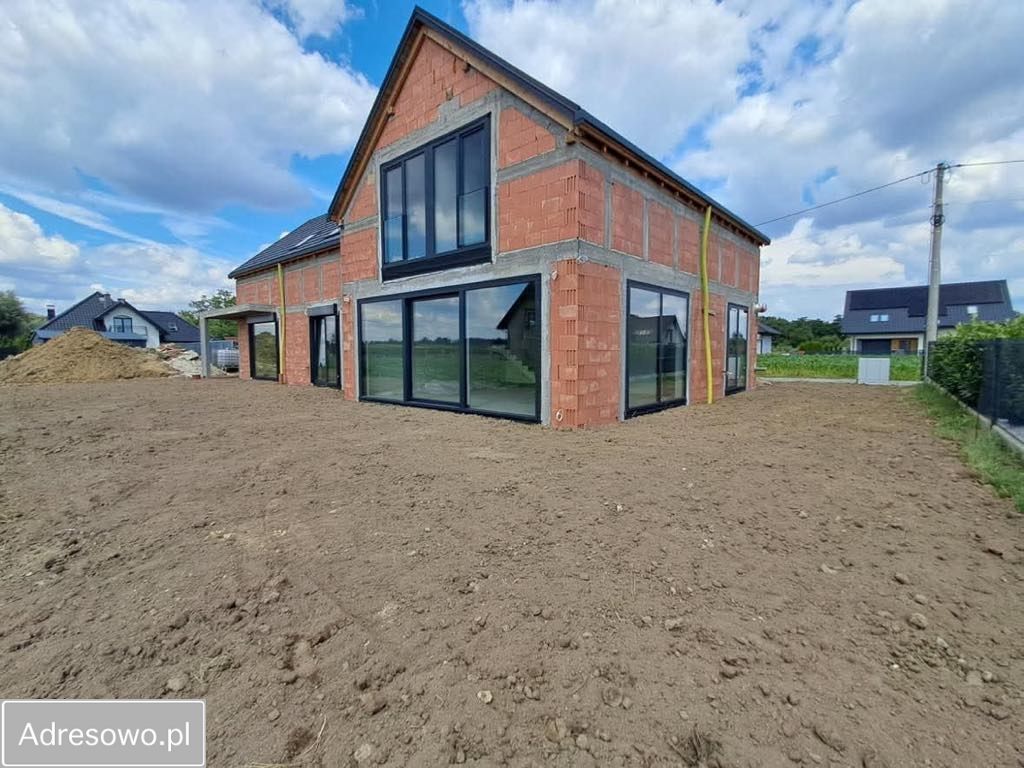 bliźniak, 5 pokoi Kraków Nowa Huta