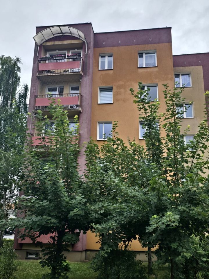 Mieszkanie 3-pokojowe Szprotawa, ul. Konopnickiej. Zdjęcie 1