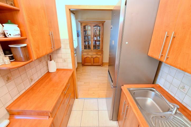 dom wolnostojący, 6 pokoi Piekary Śląskie Kozłowa Góra. Zdjęcie 3