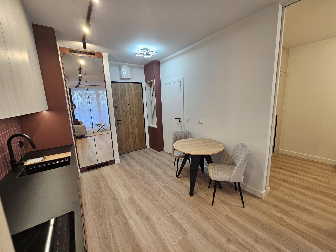 Mieszkanie 2-pokojowe Warszawa Śródmieście, ul. Chmielna. Zdjęcie 7