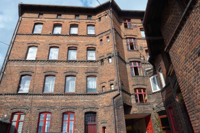 Mieszkanie 3-pokojowe Chorzów Stary Chorzów, pl. św. Jana. Zdjęcie 1