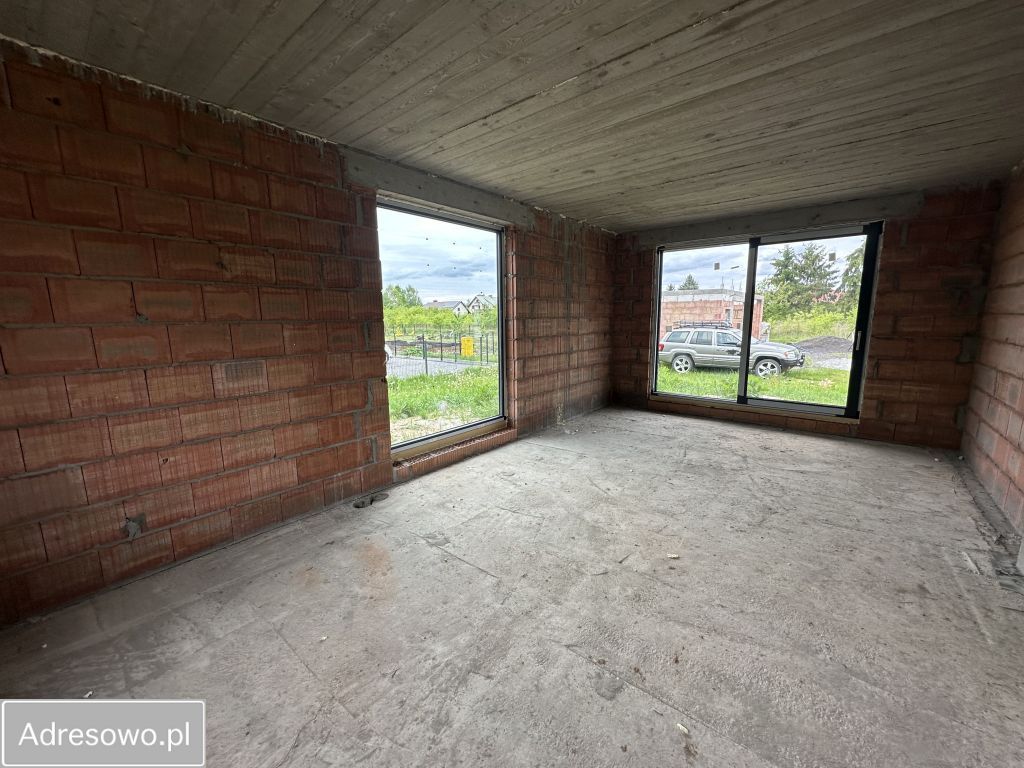 dom wolnostojący, 4 pokoje Malinie. Zdjęcie 10