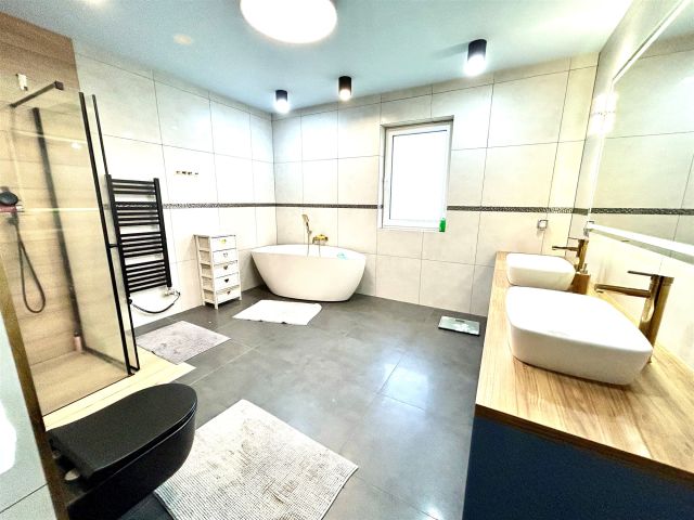 dom wolnostojący, 5 pokoi Maszewko. Zdjęcie 13