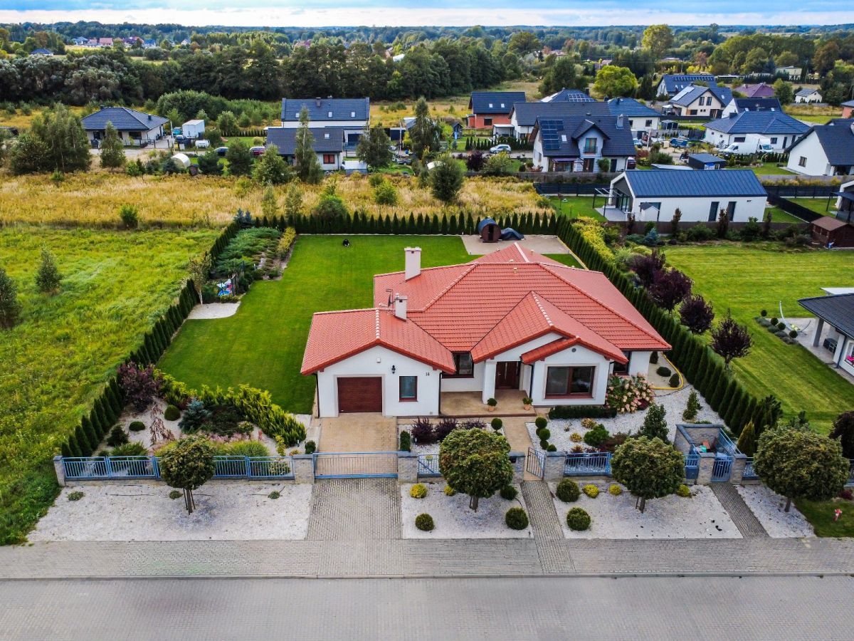 dom wolnostojący, 6 pokoi Aleksandrów Łódzki, ul. Kolorowa. Zdjęcie 2