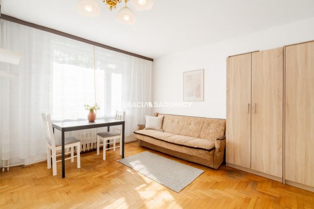 Mieszkanie 3-pokojowe Kraków Nowa Huta, os. Piastów. Zdjęcie 5