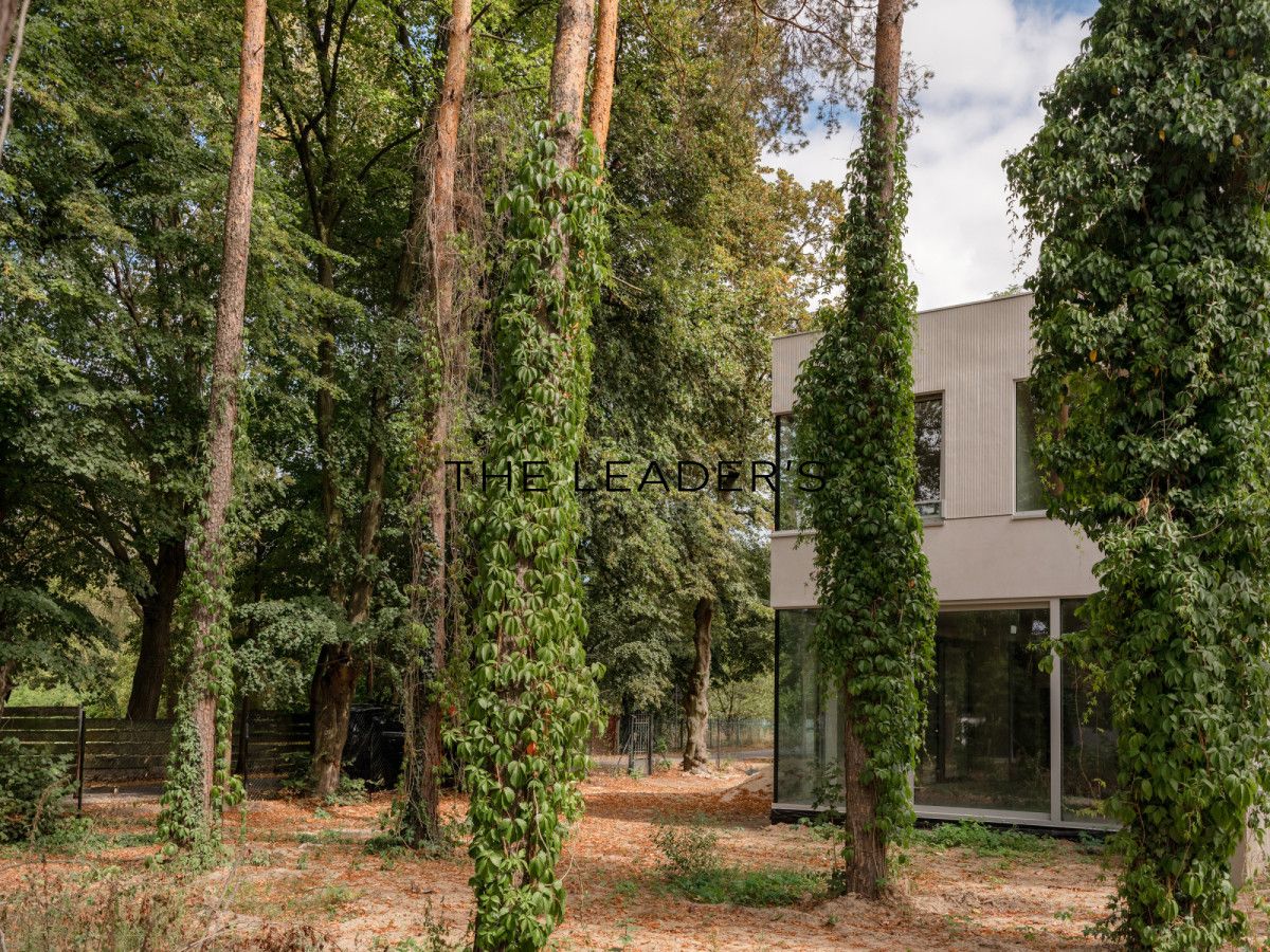 bliźniak, 5 pokoi Konstancin-Jeziorna. Zdjęcie 2