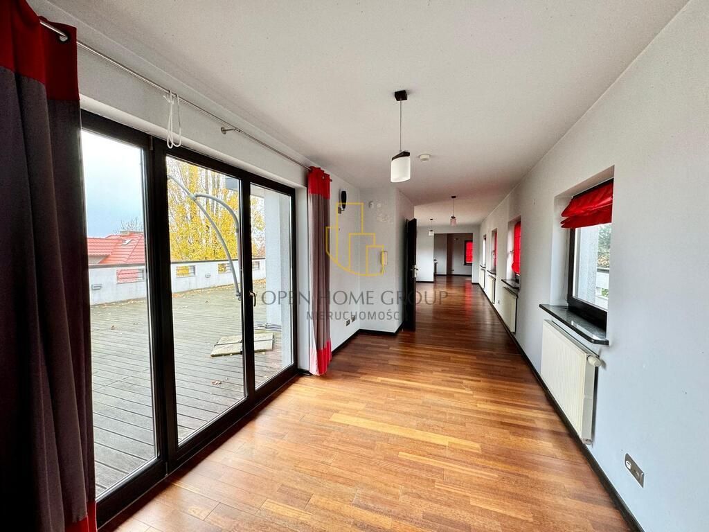dom wolnostojący, 8 pokoi Wrocław Krzyki. Zdjęcie 25