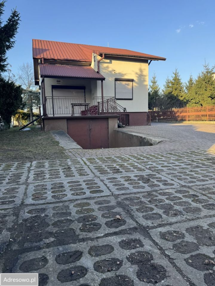 dom wolnostojący, 5 pokoi Legionowo. Zdjęcie 1