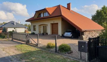 dom wolnostojący Stróża