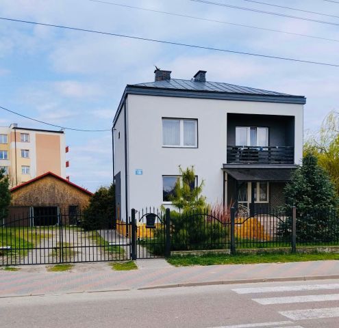 dom wolnostojący Sawin. Zdjęcie 1