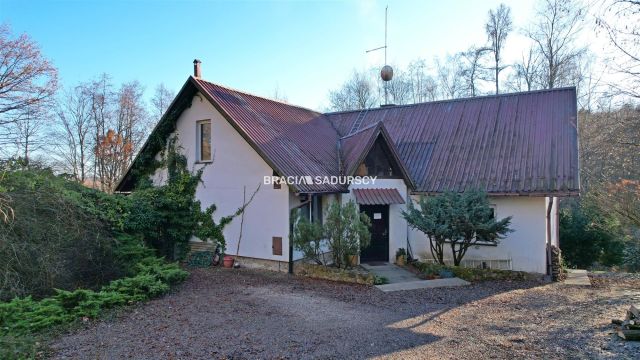 dom wolnostojący, 6 pokoi Grajów. Zdjęcie 1