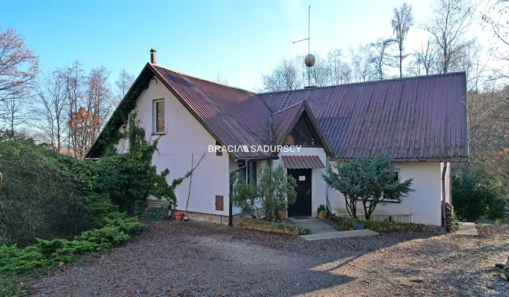 dom wolnostojący, 6 pokoi Grajów