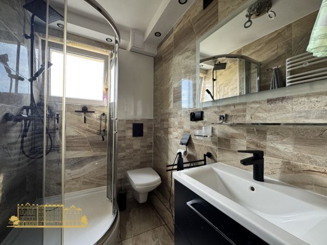 Mieszkanie 3-pokojowe Kraków, os. Kościuszkowskie. Zdjęcie 5