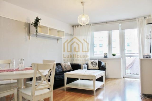 Mieszkanie 3-pokojowe Bytom Stroszek, ul. Strzelców Bytomskich. Zdjęcie 2