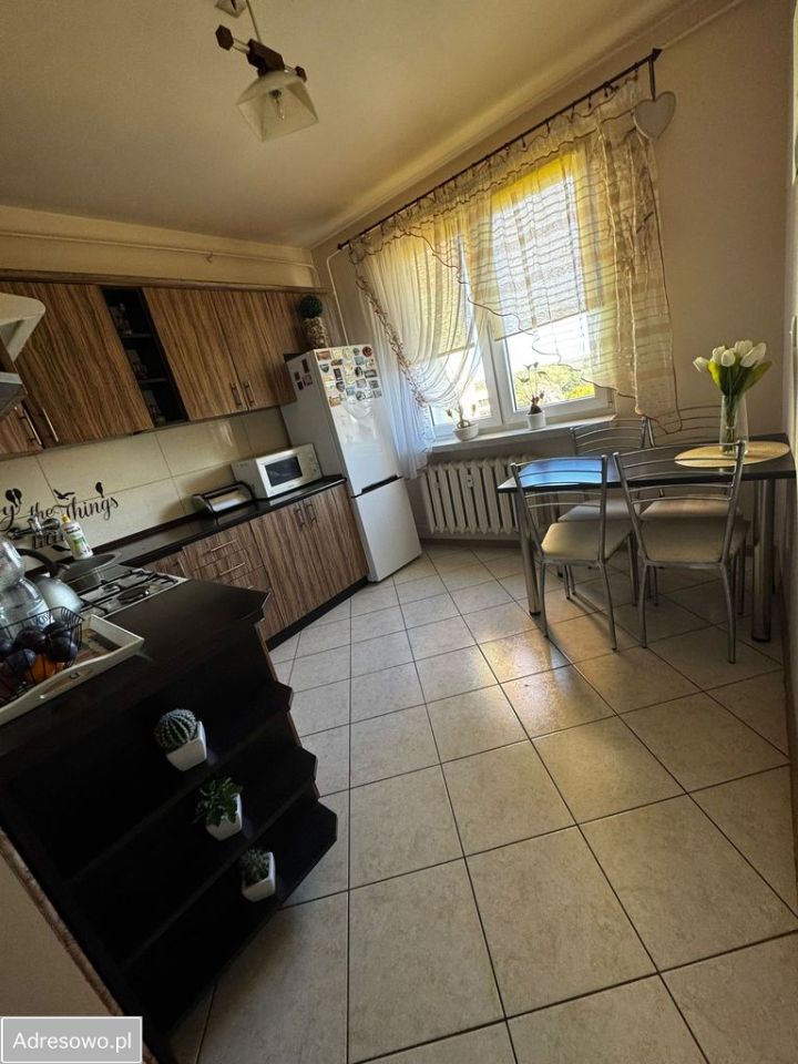 Mieszkanie 2-pokojowe Ostrowiec Świętokrzyski, os. Stawki. Zdjęcie 2