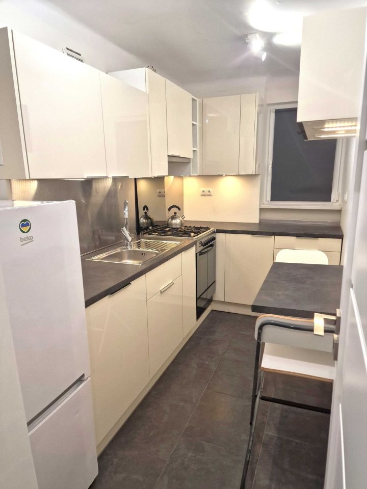 Mieszkanie 3-pokojowe Konstancin-Jeziorna, ul. Adama Mickiewicza. Zdjęcie 7