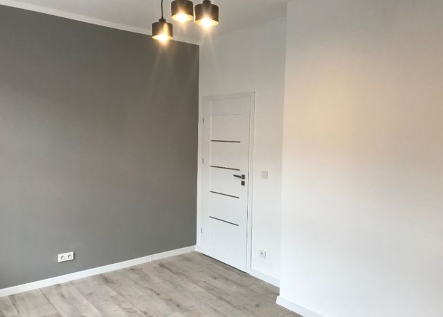 Mieszkanie 2-pokojowe Bytom Śródmieście, ul. marsz. Józefa Piłsudskiego. Zdjęcie 1