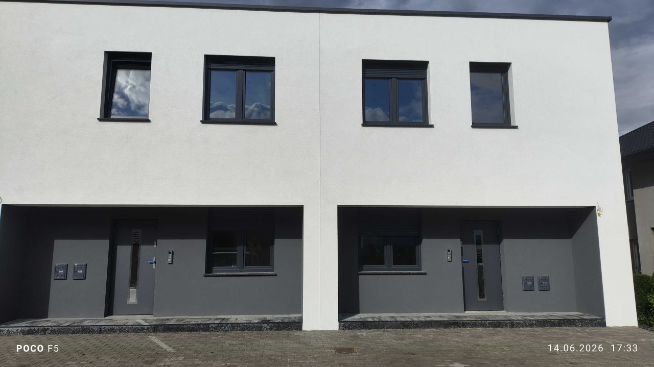 Mieszkanie 3-pokojowe Mianowice. Zdjęcie 1