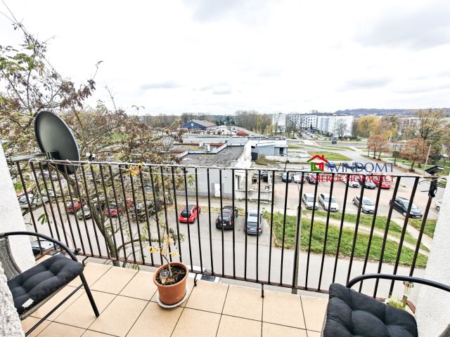 Mieszkanie 4-pokojowe Tarnowskie Góry Stare Tarnowice, ul. Łotewska. Zdjęcie 4