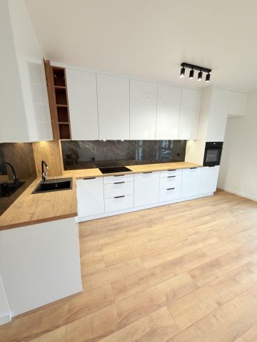 Mieszkanie 4-pokojowe Zielona Góra Łężyca, ul. Łężyca-Willowa. Zdjęcie 1