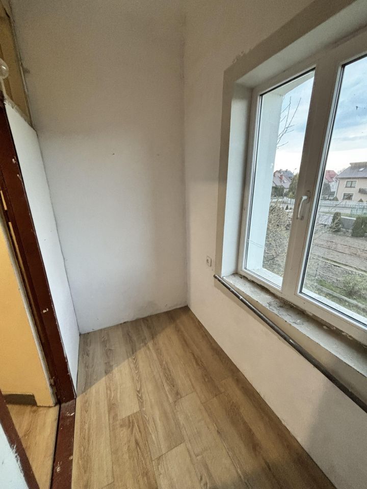 Mieszkanie 3-pokojowe Huta-Dąbrowa, ul. Hutnicza. Zdjęcie 8