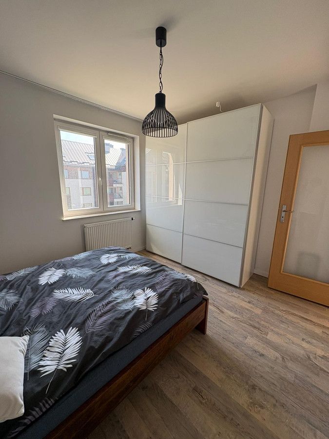 Mieszkanie 4-pokojowe Kielanówka. Zdjęcie 16